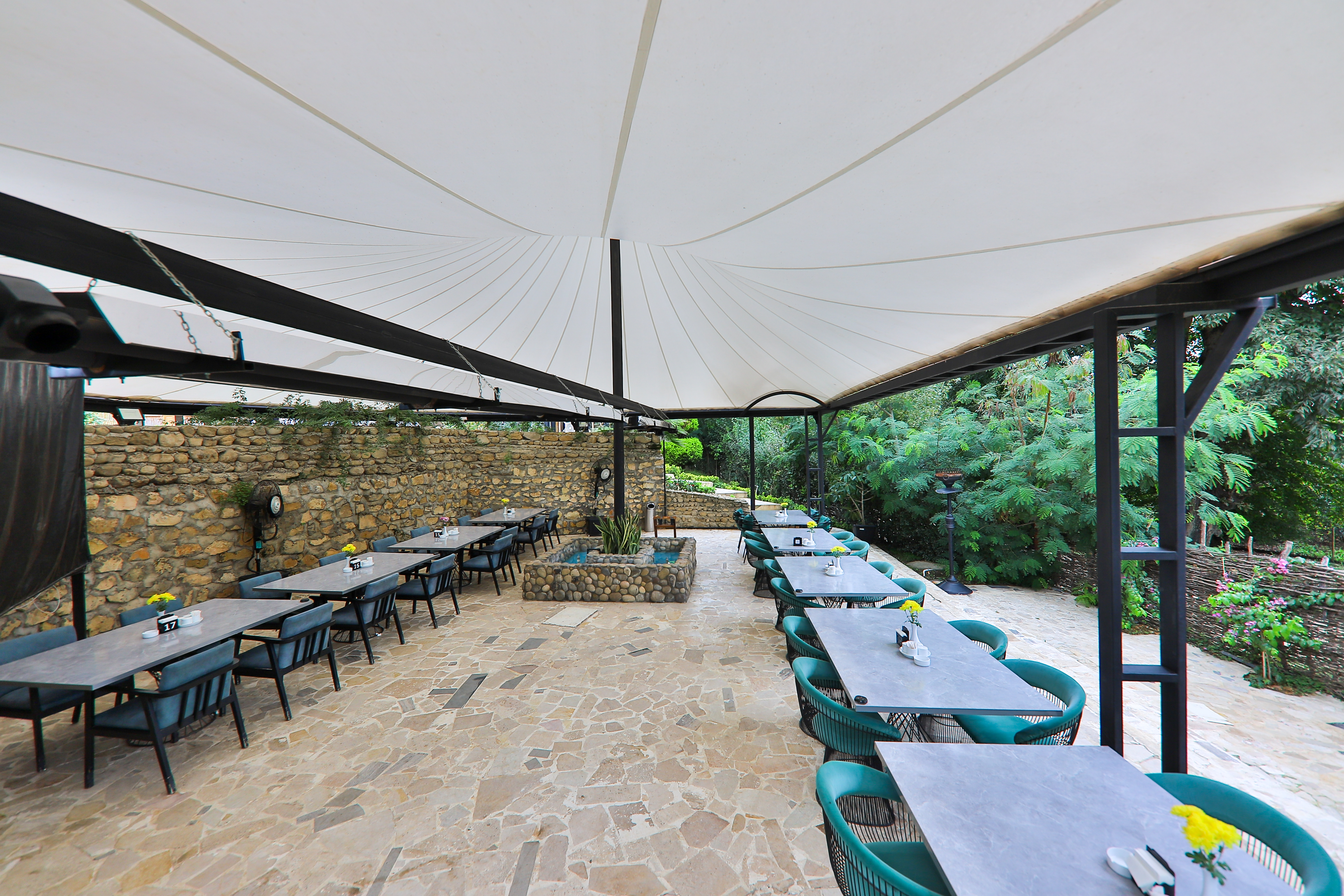 رستوران ونوشک ساری